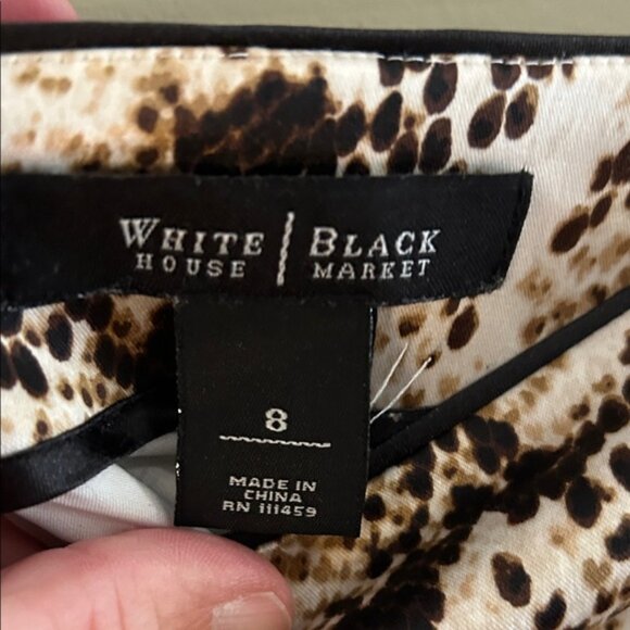 White House Black Market Elegant Black and Cream Snakeskin print Skirt Size 8 - Picture 2 of 6
